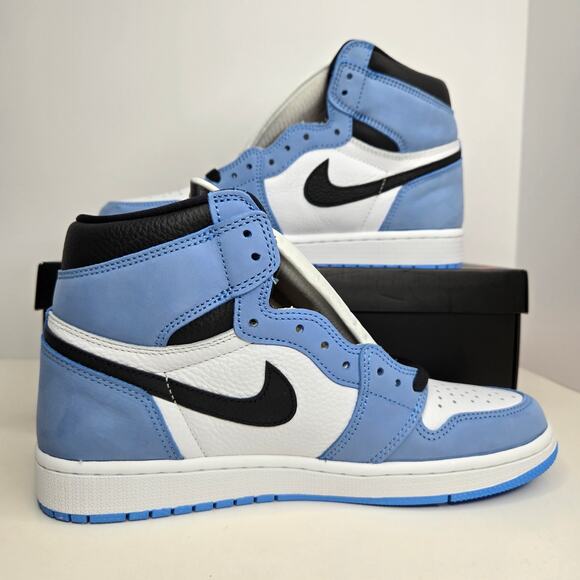 Air Jordan 1 High OG University Blue Size 8.5 Men main image 8
